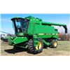 Image 1 : 1996 John Deere 9600 Combine With Straw Spreader