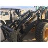 Image 2 : 2004 JOHN DEERE 444J RUBBER TIRE ARTICULATING FRONT END LOADER WITH THIRD VALVE, COMES WITH FORKS,