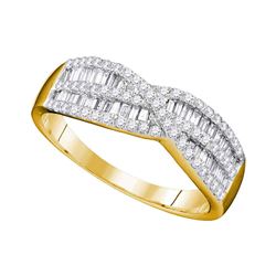 0.65 CTW Diamond Crossover Ring 10KT Yellow Gold - REF-37F5N