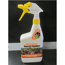 New Liquid Fence  Dog & Cat Repellent / Keeps Cats out of flower beds &