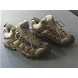 New Women's Red Head Hikers size 7 / out of box-no box