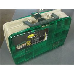 Plano Doulble Side Tackle Box / hinge needs wire rod