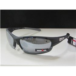 New Foster Grant Iron Man Sunglasses / 100% Max block