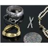 Image 5 : Collection of Vintage Costume Jewelry