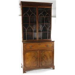 18th C English Chippendale Breakfront