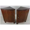 Image 7 : Pair of Dutch Inlaid Mahogany Corner Cabinets