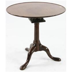 18th Century English Tilt Top Tea Table