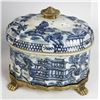 Image 6 : Chinese Blue and White Porcelain Pieces