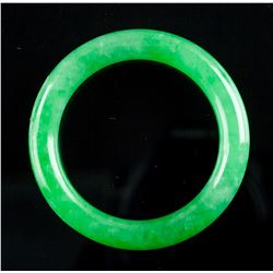 Very Fine Emerald Green Jadeite Carved Bangle
