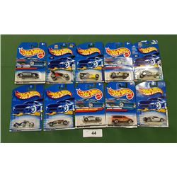 10 NEW IN PACKAGE 1990'S/2000'S HOTWHEELS