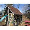 Image 2 : Playhouse 8x8 plywood floor