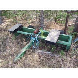 Scraper Box 10’-Hydraulic Ram