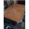 Image 2 : Oak Dining Table with 6 chairs   2 Leafs