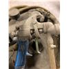 Image 2 : Air Powered Industrial Paint Sprayer 5 Gal w/Spray Gun