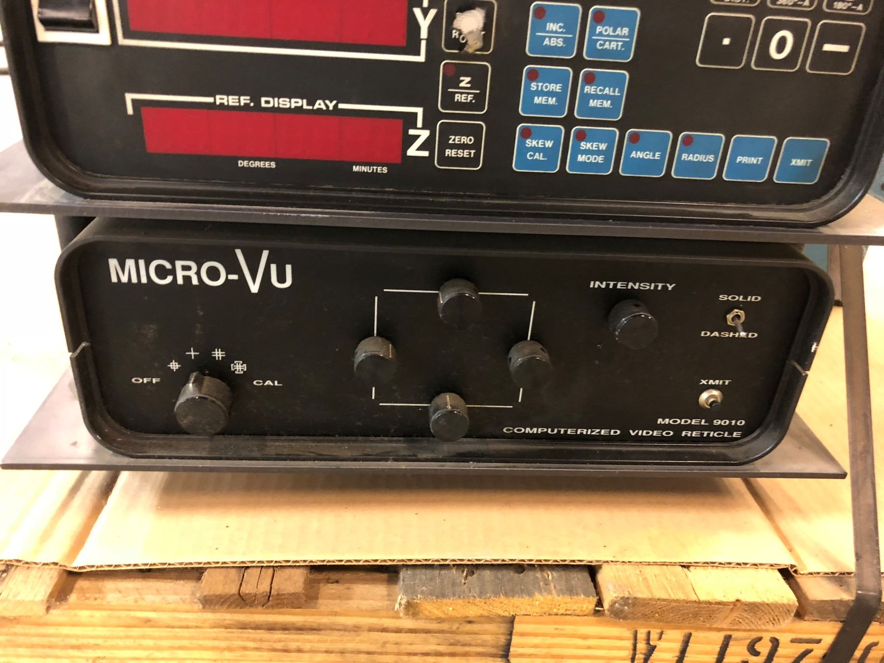 Micro Comparator Micro Vu Optical Comparator w/Measuring Controls - BTM Industrial
