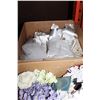 Image 2 : LOT OF WEDDING DECOR