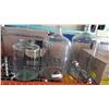 Image 2 : TWO GLASS CARBOYS AND JAR