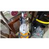 Image 2 : DYSON DC25 BAGLESS VACCUM