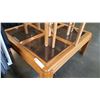 Image 2 : PALLISAR OAK GLASSTOP COFFEE TABLE