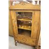 Image 2 : CHERRY WOOD DINING TABLE WITH 6 WOOD FRAME DINING CHAIRS, 2 LEAVES, AND HUTCH