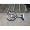 Image 1 : Unicycle