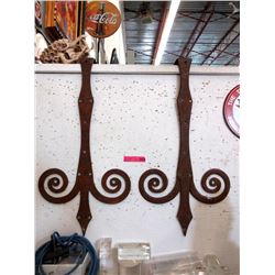 2 Large Metal Brackets