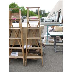 5 Foot Wood Step Ladder
