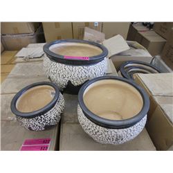 New 3 Piece Set of Ceramic Plant Pots