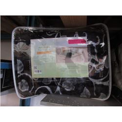 New Queen Size Grey & Black Sherpa Blanket