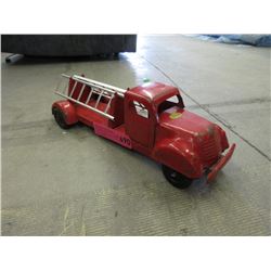 1940/1950s Lincoln Extension Ladder Fire Truck