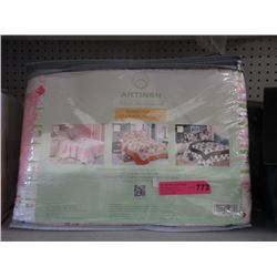 New Double/Queen 3 Piece Quilt Set - Pink