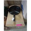 Image 1 : Case of 12 New Sectioned Frying Pans