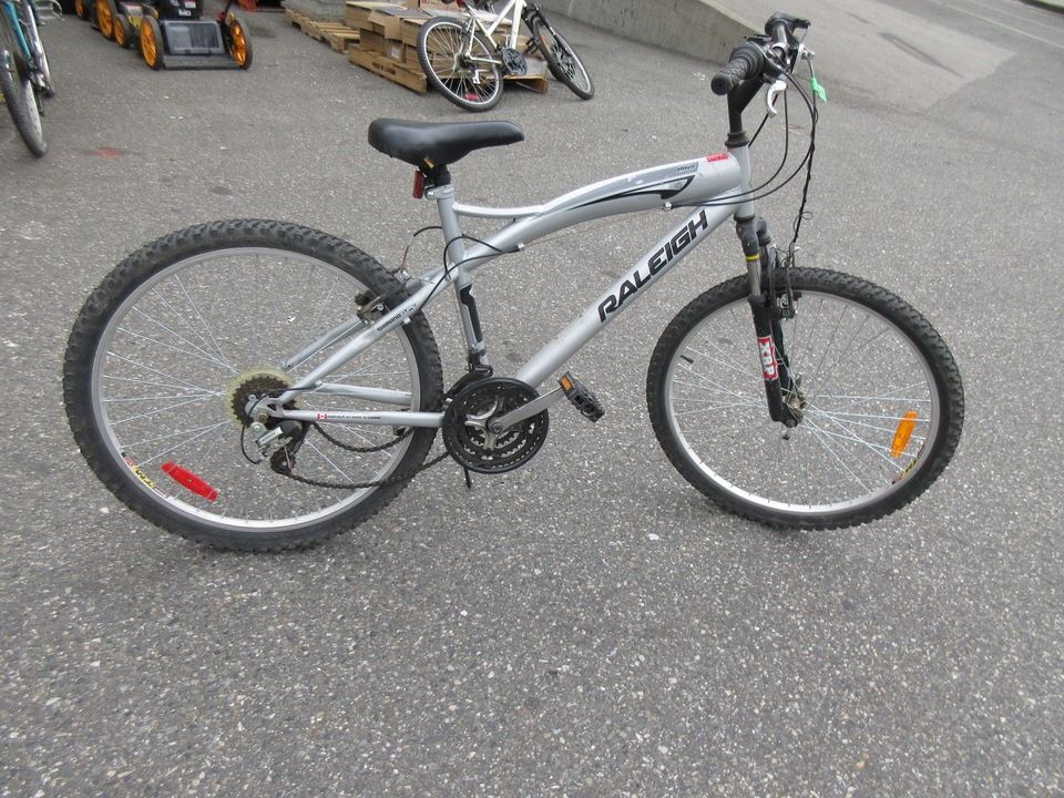 raleigh 21 speed mountain bike