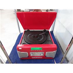 TEAC Stereo Radio Turntable