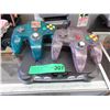Image 1 : Nintendo 64 Console & 2 Controllers
