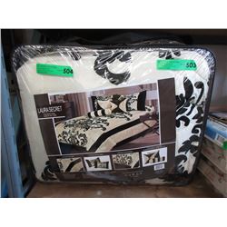 New Queen Size 7 Piece Comforters