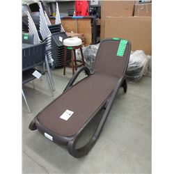 New Adjustable Nardi Alfa Lounger - Brown