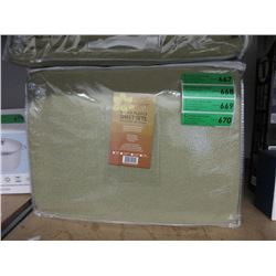 New Twin Size Micro Fleece Sheet Set - Green