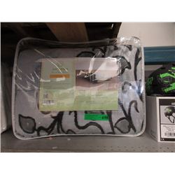 New Queen Size Black & Grey Sherpa Blanket