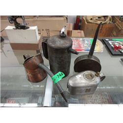 4 Vintage Oil Accessories