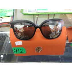 New Tory Burch Sunglasses with Orange Case