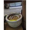 Image 1 : New 3 Piece Set of Cream Ceramic Plant Pots