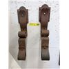Image 1 : 2 Large Metal Rack Holders