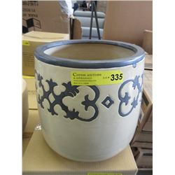 New 3 Piece Set of Ceramic Plant Pots