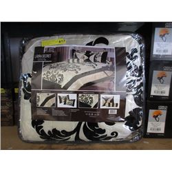 New Queen Size 7 Piece Comforter Set