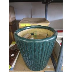 2 New 3 Piece Set of Green Ceramic Plant Pots