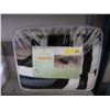 Image 1 : New Queen Size Geometric Print Sherpa Blanket