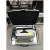 Image 1 : Smith Corona Electric Typewriter with Case