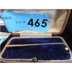 Estate 9 KT Gold Golf Club Pin in Original Box