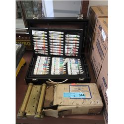 Artist Paint & 2 Heavy Duty Hinges
